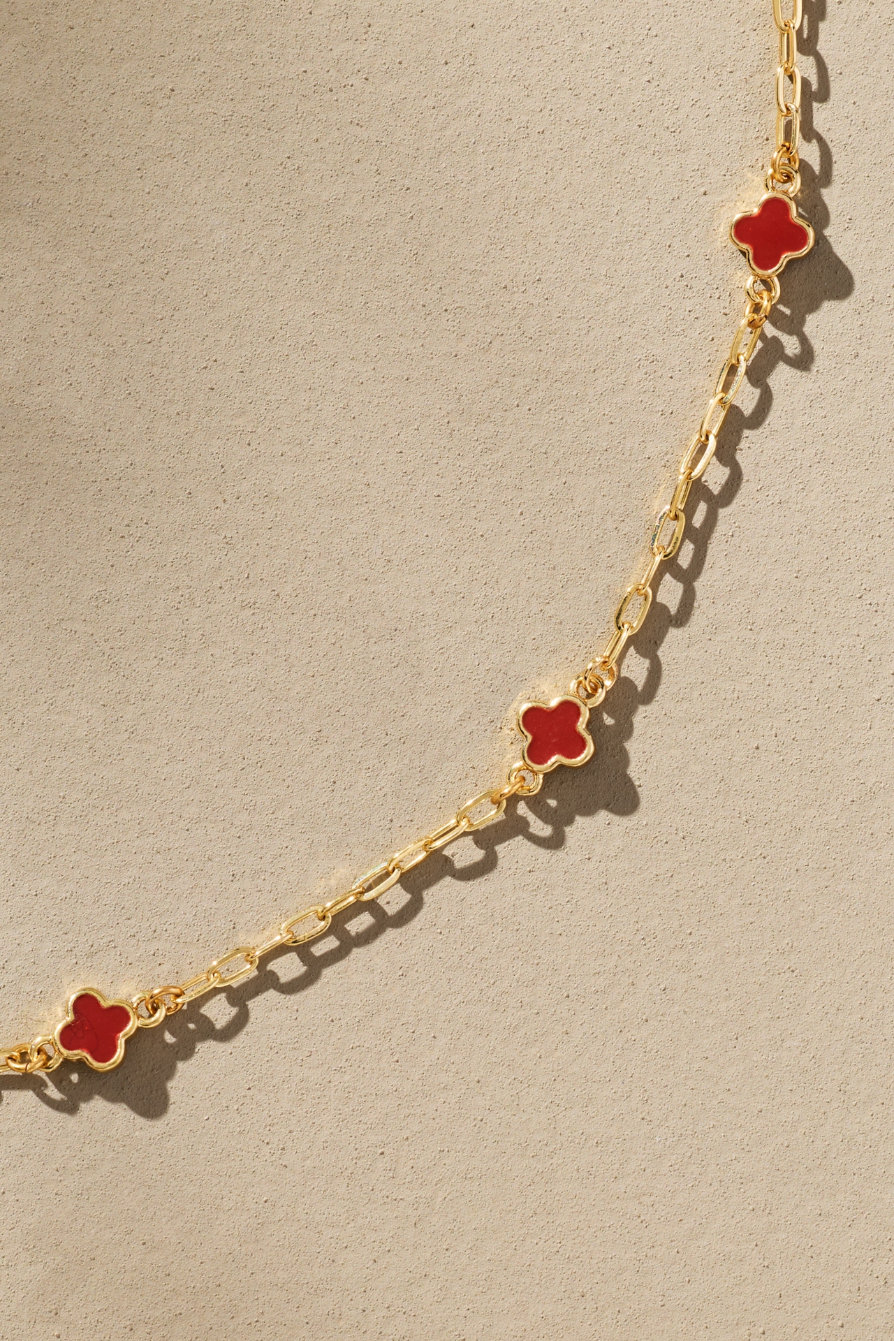 Tiny Clover Chain Necklace