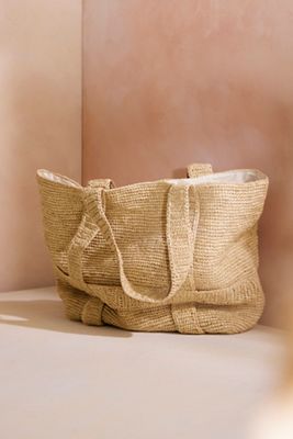 Raffia Traveler Bag