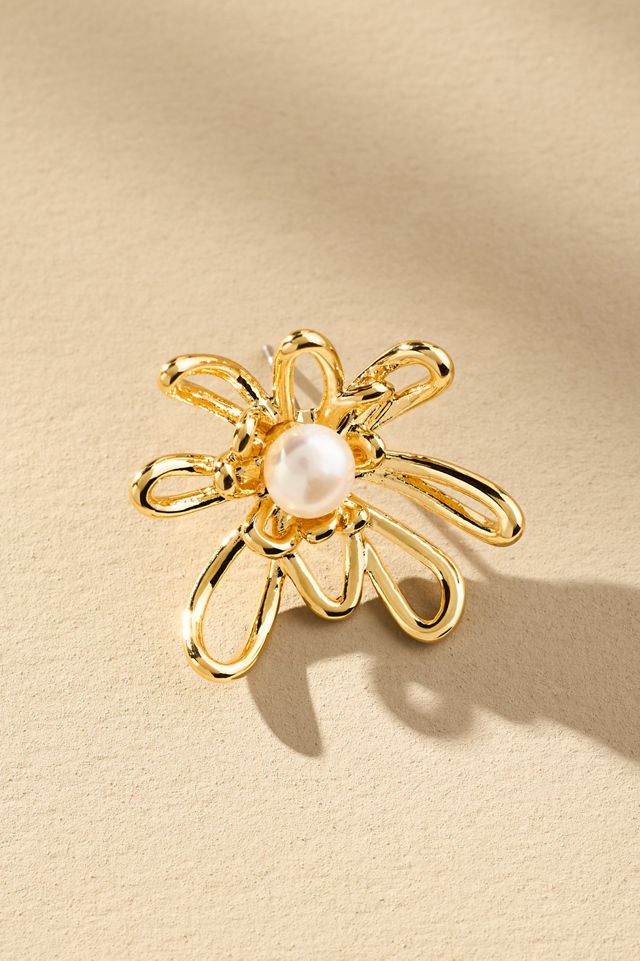 Pearl Floral Post Earrings #1