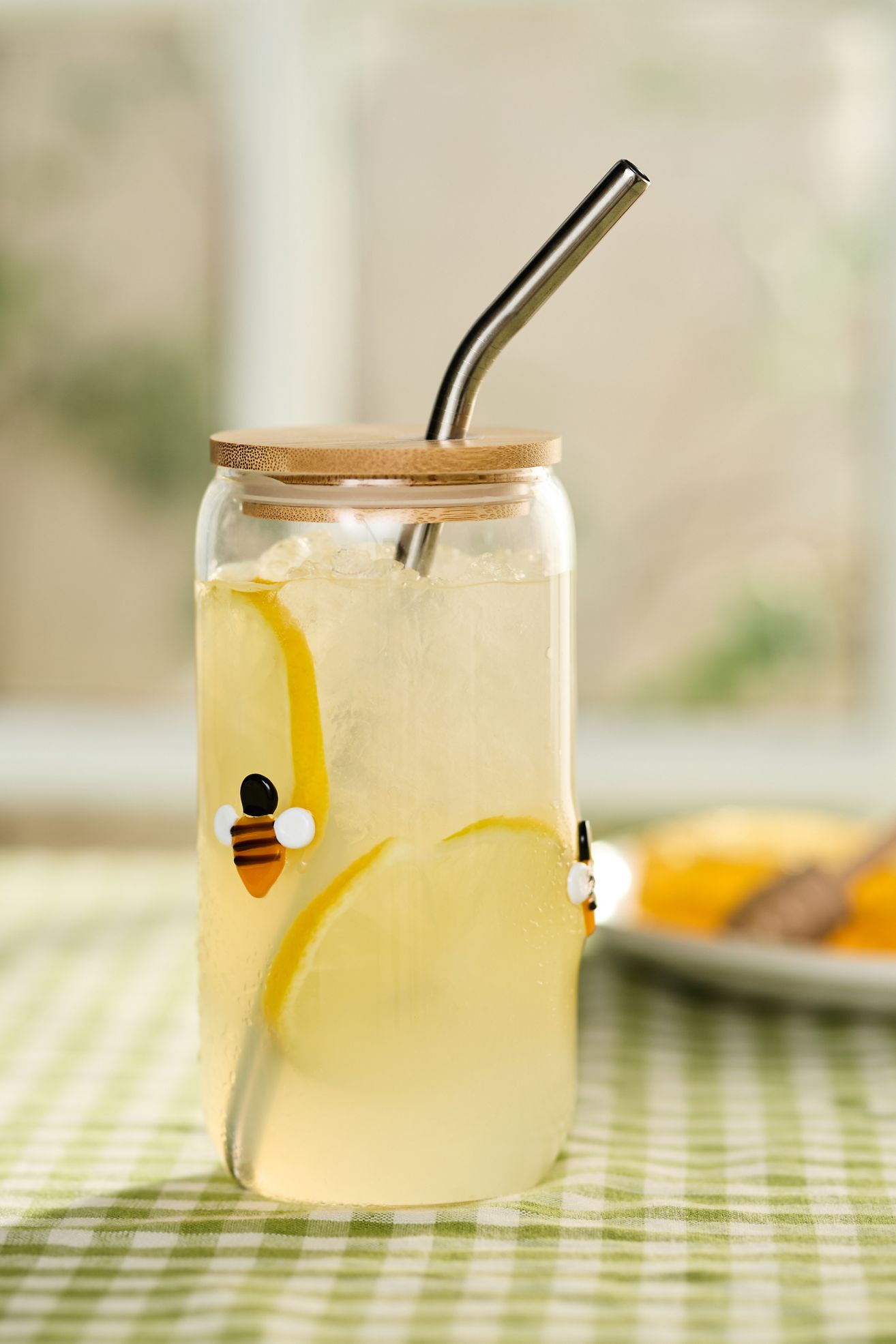 The Icon Juice Glass Tumbler with Lid - Bee, One Size