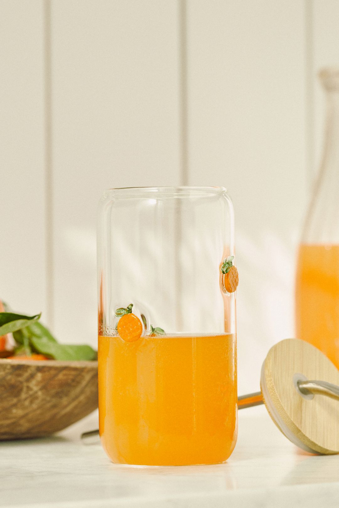 The Icon Juice Glass Tumbler with Lid - Orange, One Size