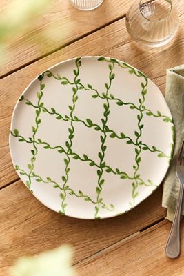 Vine Lattice Plate