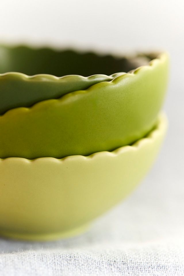 Scalloped Ceramic Pinch Bowls, Set of 3 #1
