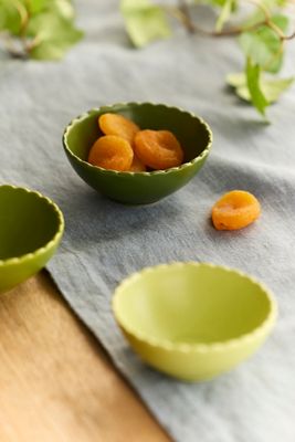 Scalloped Ceramic Pinch Bowls, Set of 3