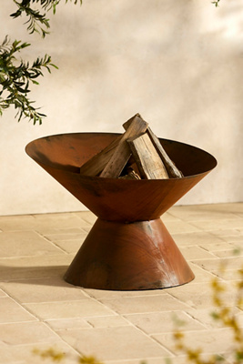 Terrain Weathering Steel Hourglass Fire Pit