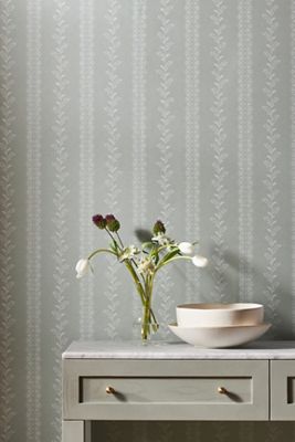 Magnolia Home Everleigh Peel-and-Stick Floral Wallpaper