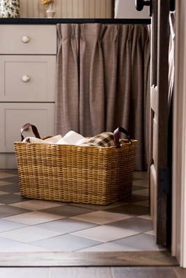 Anthropologie Wicker Scallop Basket With Leather Handles