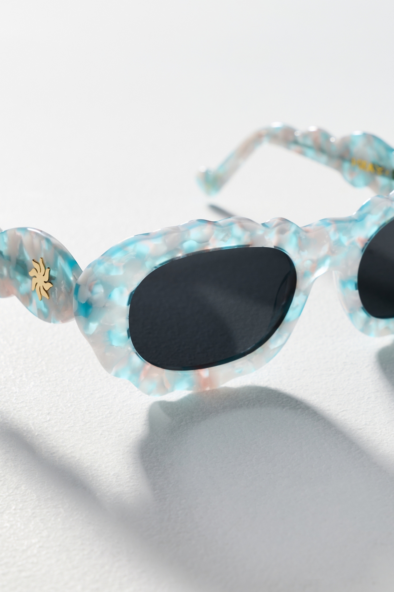 I-SEA x Celandine Cloud 9 Check Oval Sunglasses