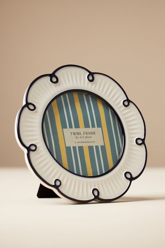 Twirl Ceramic Picture Frame