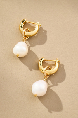 Colette Pearl Earrings