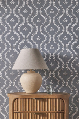 Sugar Paper For Wallshoppe Bennett Vine Wallpaper