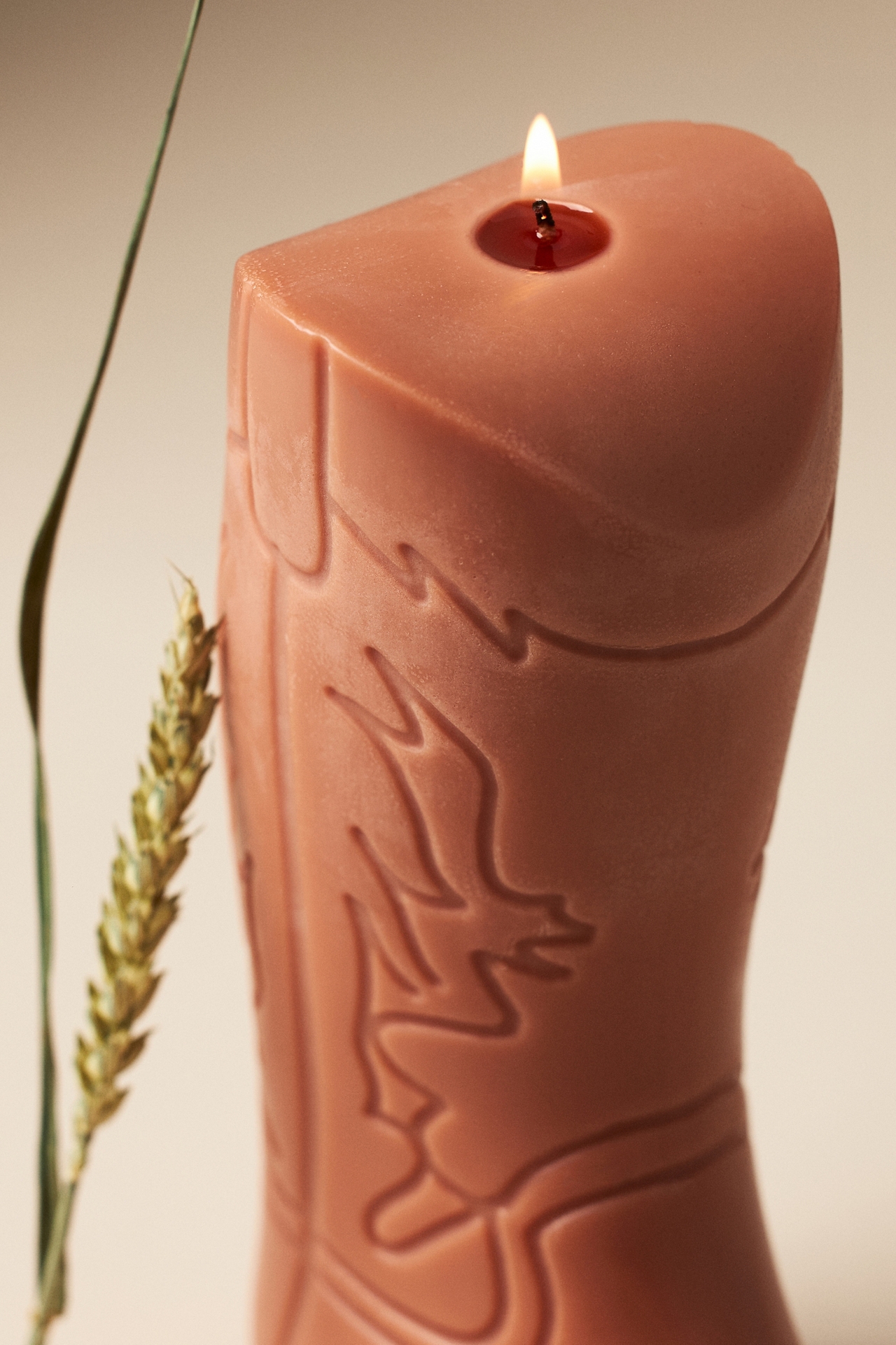 Davie Ocho Cowboy Boot Candle