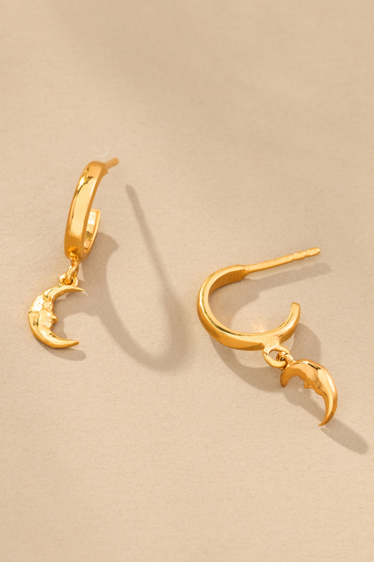 Hermina Athens Tiny Moon Mini Hoop Earrings