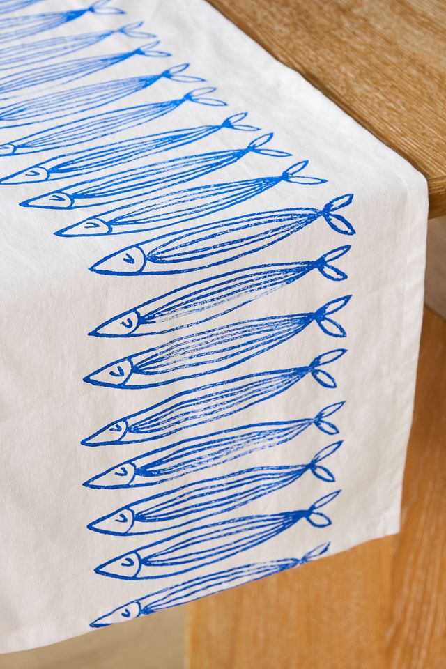 Julie Peach Sardine Table Runner #1