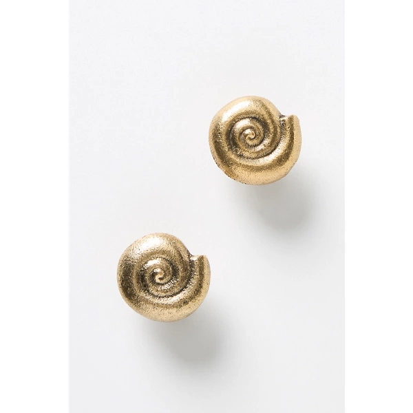 Conchita Seashell Knobs (Set of 2)