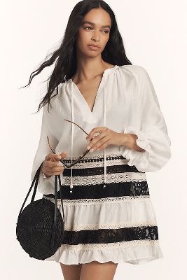 .LAYERED MIXED LACE TUNIC 