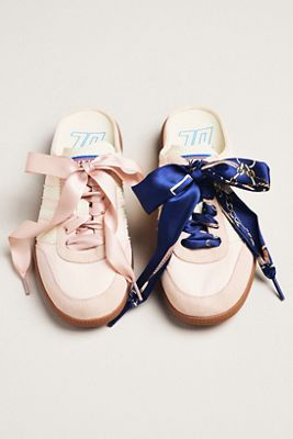 Pearl Flower Shoe Charm Set | Anthropologie