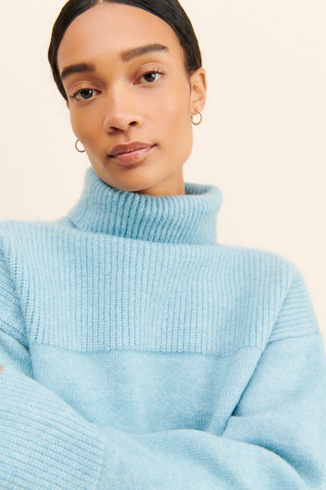 Vigoss Cropped Turtleneck #2