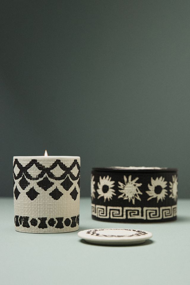 Black & White Graphic Fruity Peach & Papaya Ceramic Candle #1