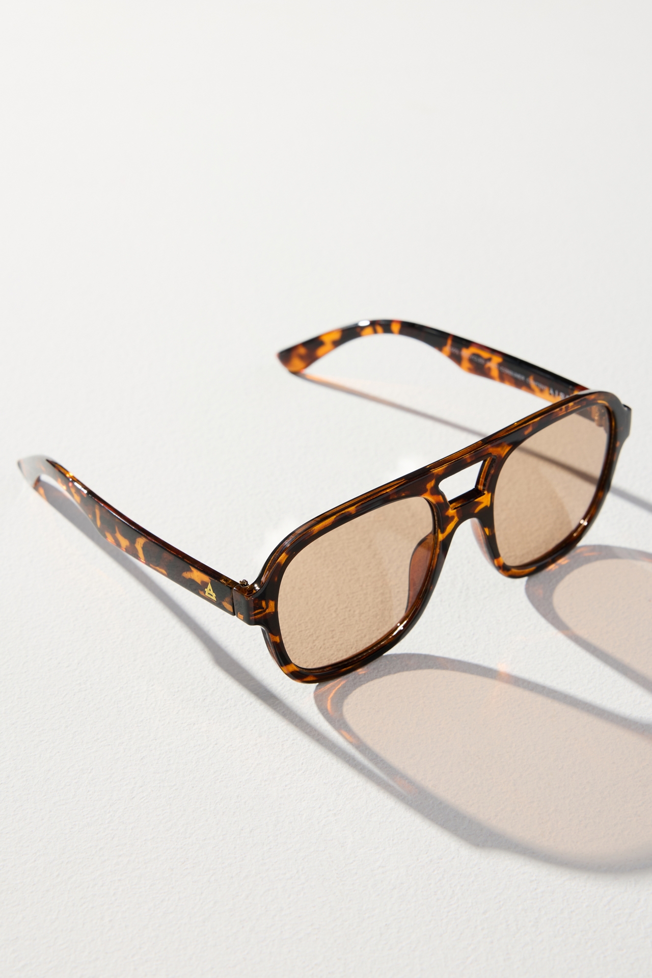 AIRE Whirlpool Aviator Sunglasses