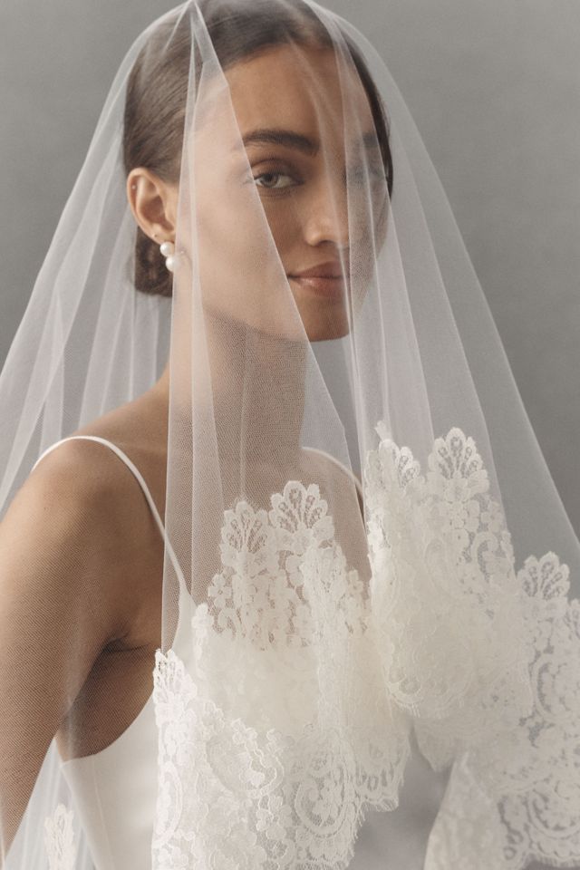 Twigs & Honey French Lace Simple Fingertip Veil #2
