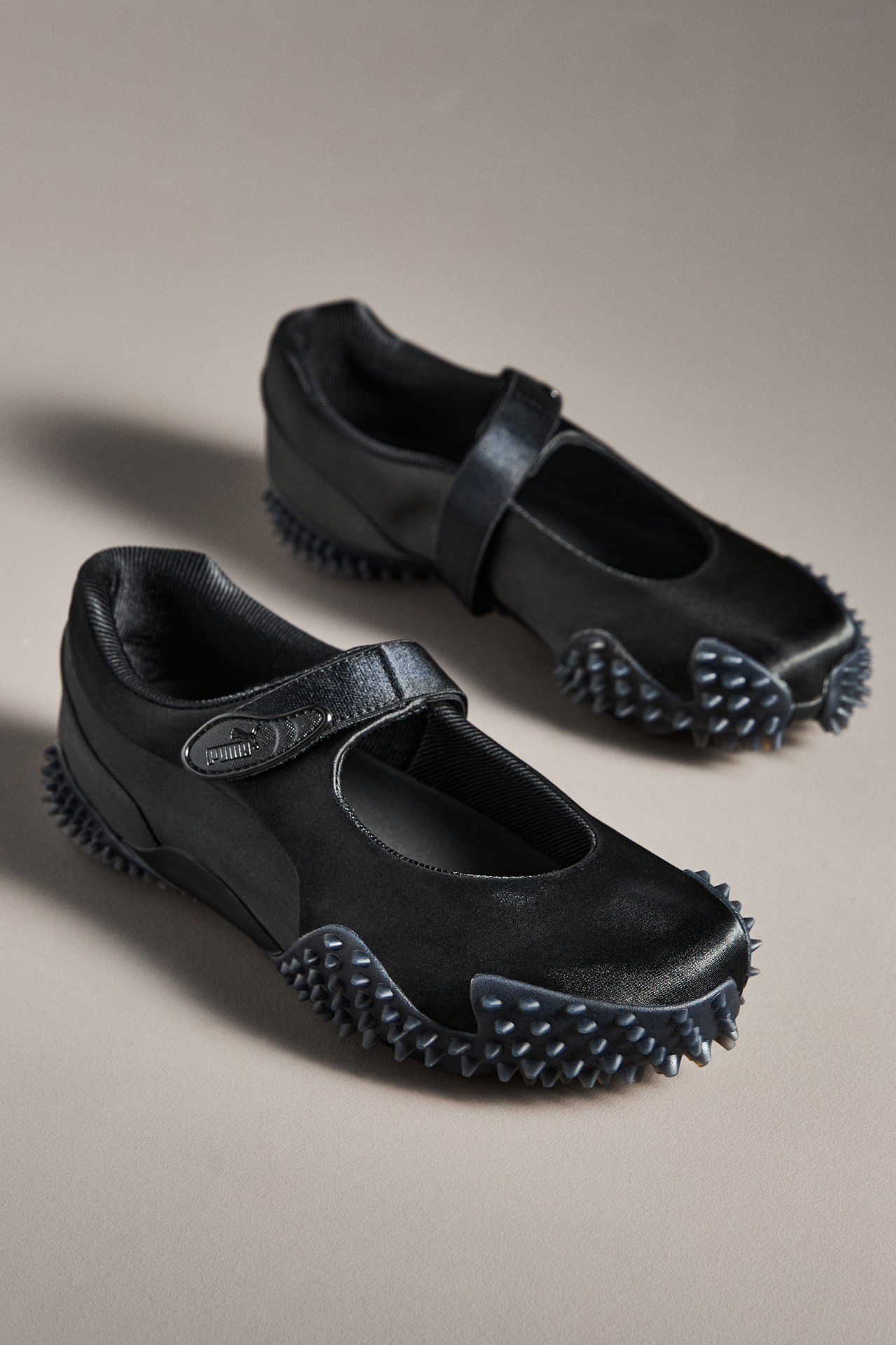 PUMA Mostro Fey Sneakers