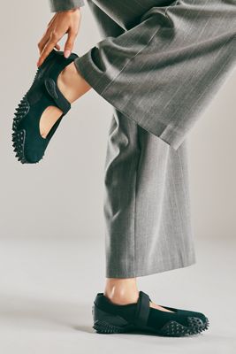 PUMA Mostro Fey Sneakers