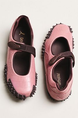PUMA Mostro Fey Sneakers