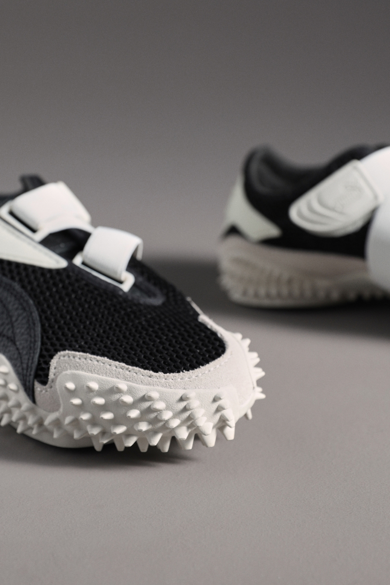 PUMA Mostro Mesh Sneakers