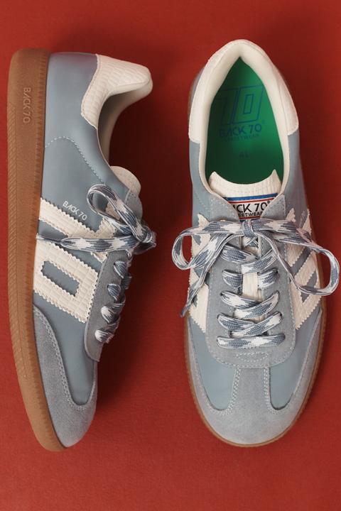 Back 70 Ghost Sneakers