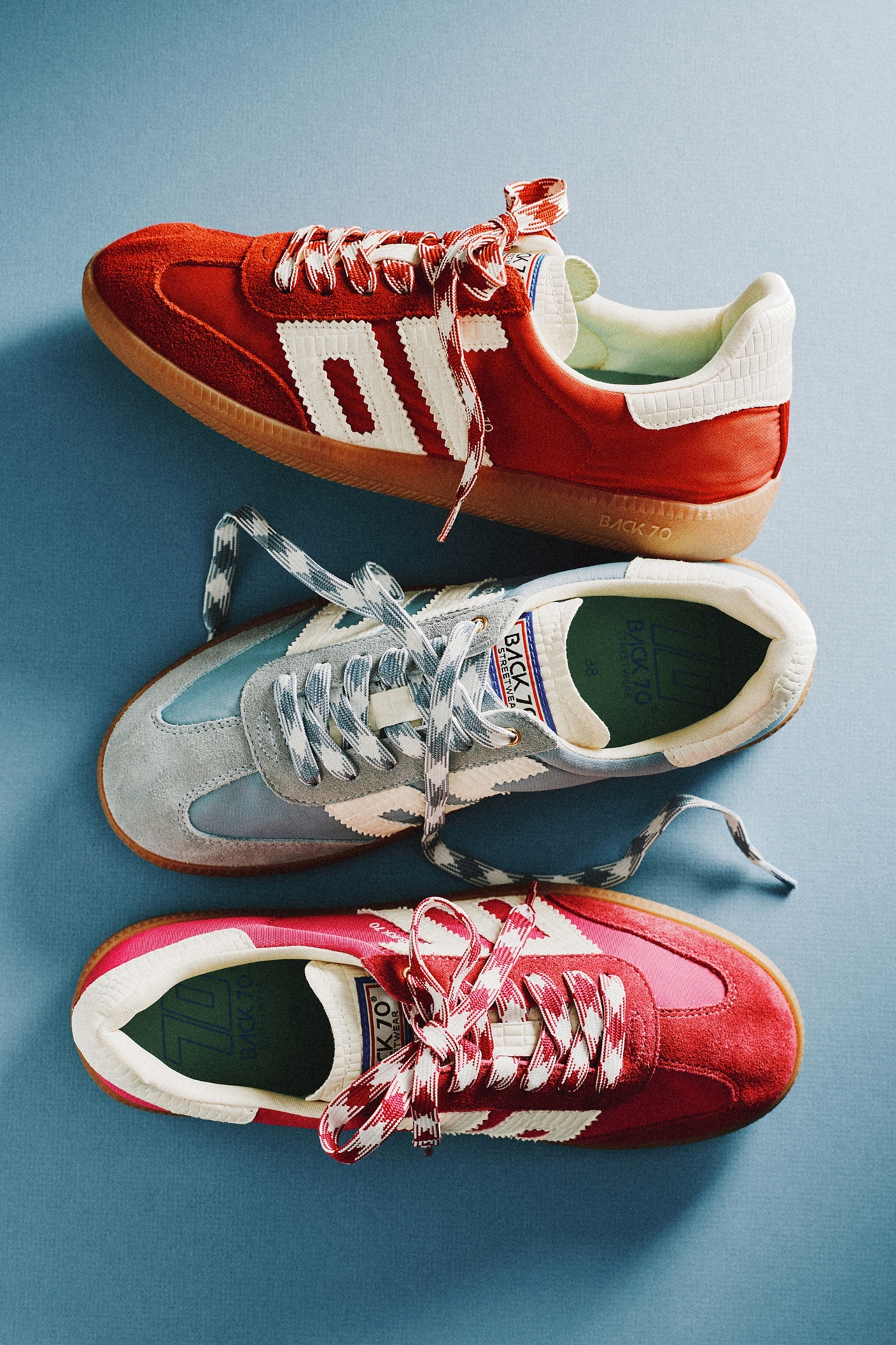 Back 70 Ghost Sneakers