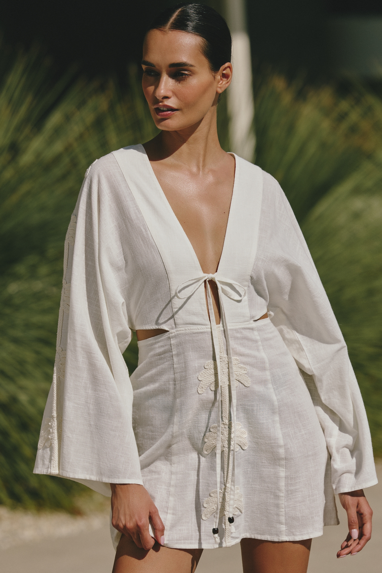Celandine Palm Cutout Mini Kaftan