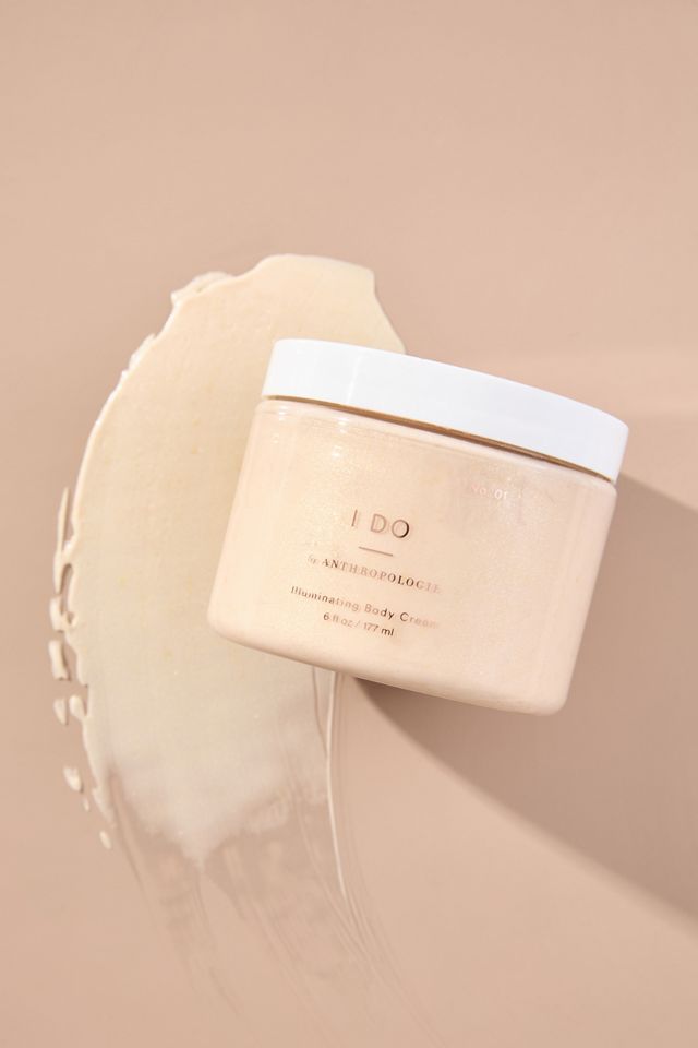Nostalgia Illuminating Body Cream #1