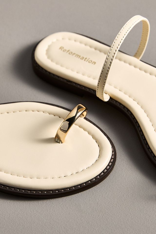 Reformation Cassandra Toe-Ring Flat Sandals