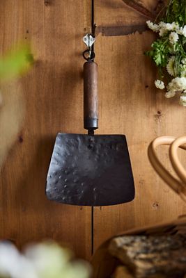 Recycled Steel Ash Shovel