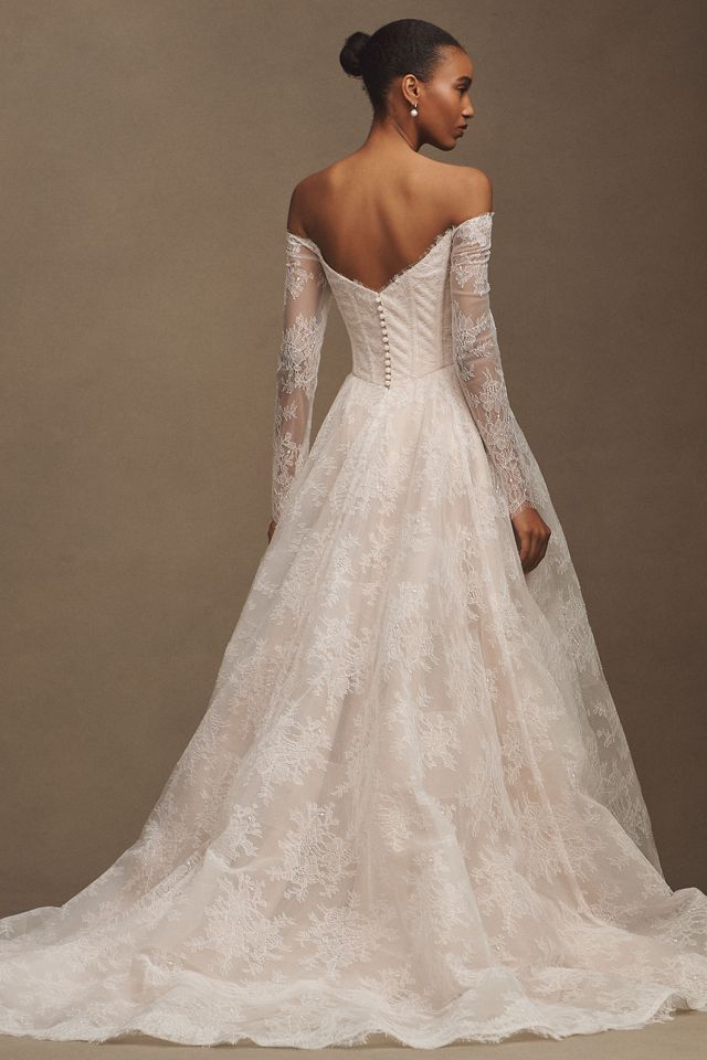 Wtoo by Watters Pendant Lace Off-The-Shoulder Long-Sleeve Ball-Skirt Wedding Gown