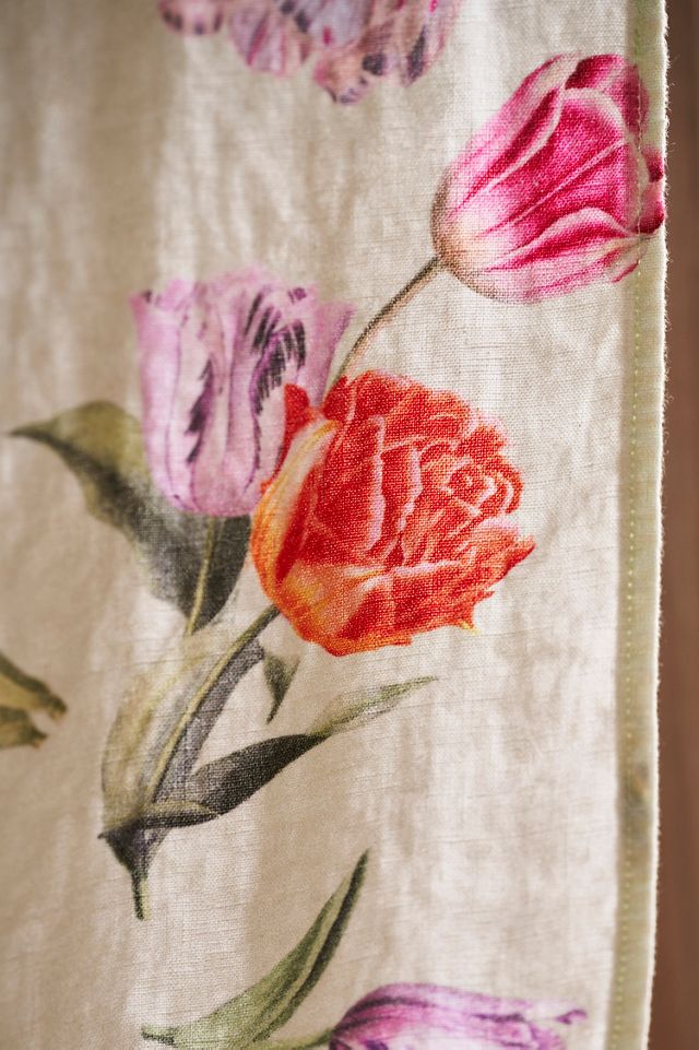 By Hope Tulip Runner #1