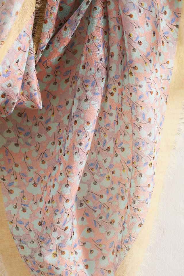 Rose Cloud Scarf #1