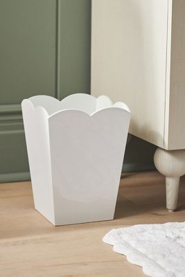 Addison Ross Lacquered Scallop Waste Bin