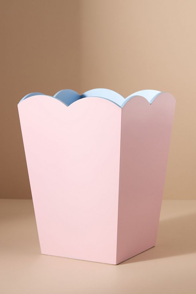 Addison Ross Lacquered Scallop Waste Bin
