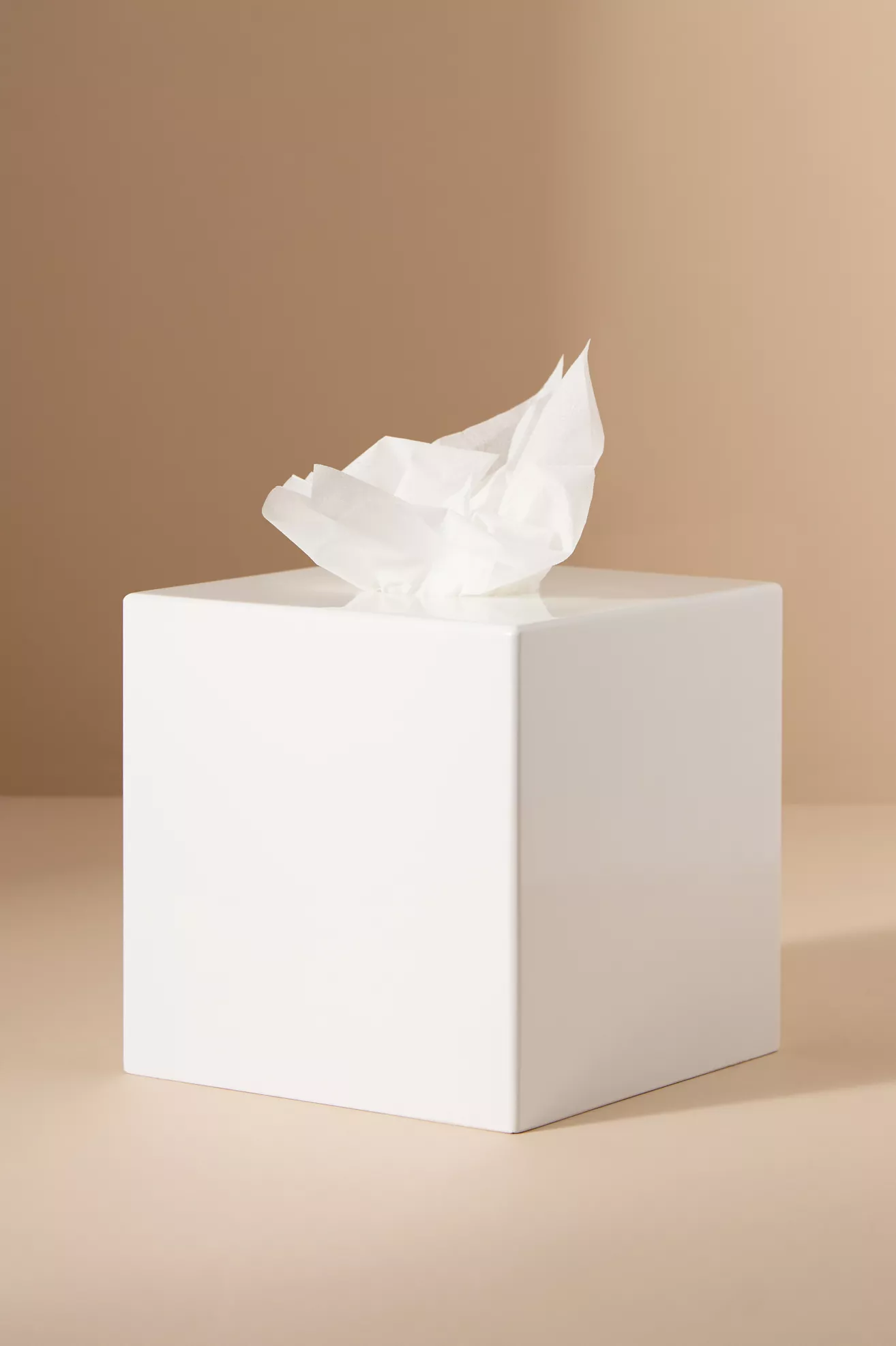 Addison Ross Lacquered Scallop Tissue Box - thumbnail 2