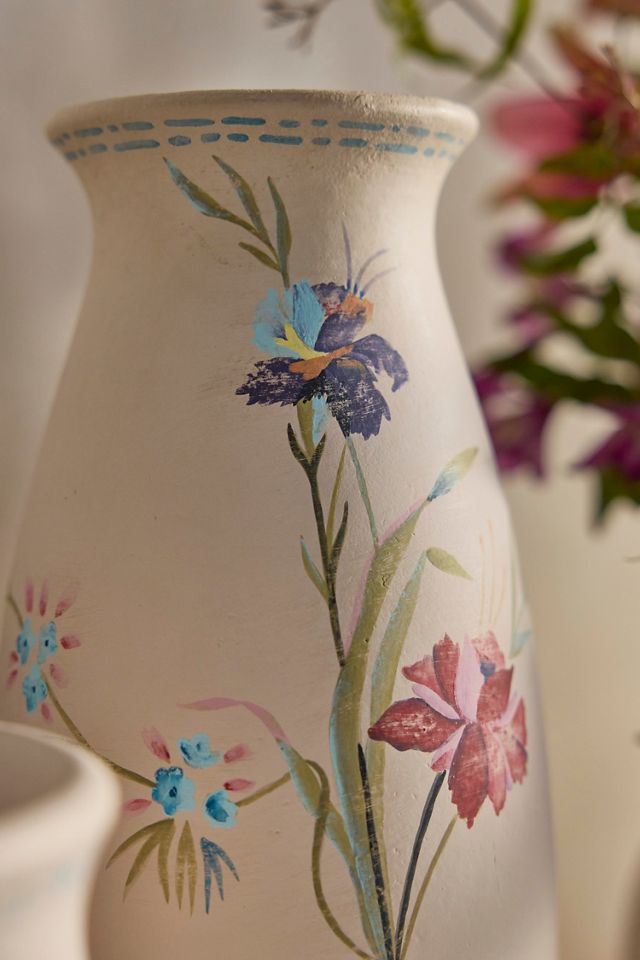 Fleur Terracotta Vase #4