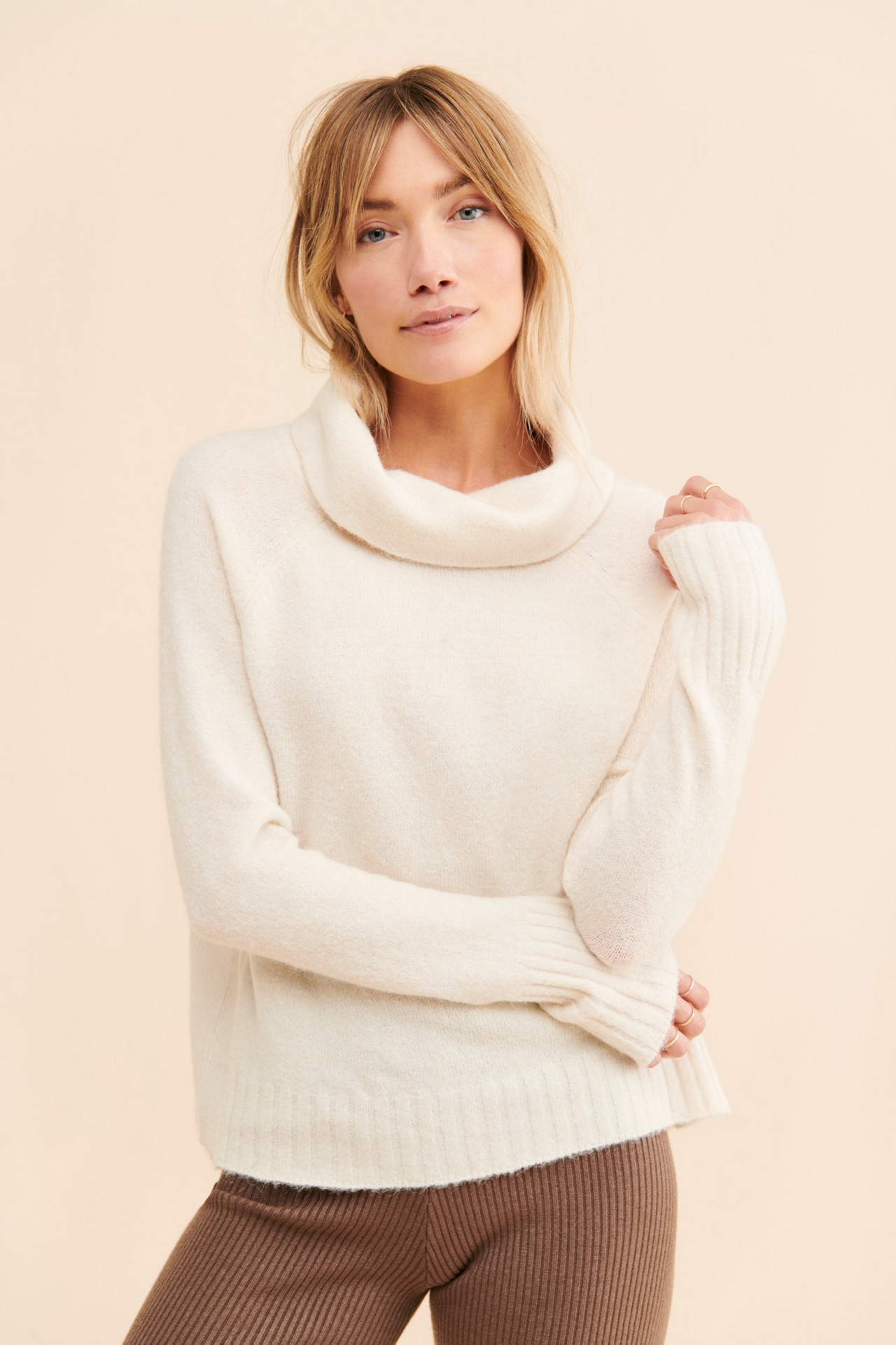 RD Style Oversized Turtleneck Sweater