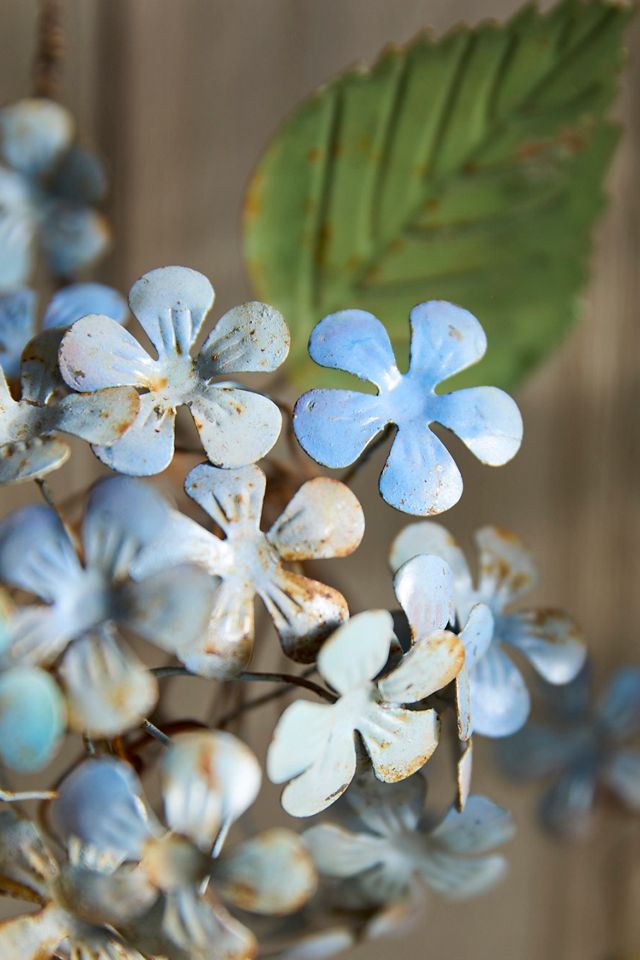 Blue Hydrangea Iron Garland #1