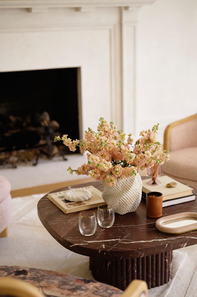 Icon Embossed Woody Leather & Leaves Glass Candle #3