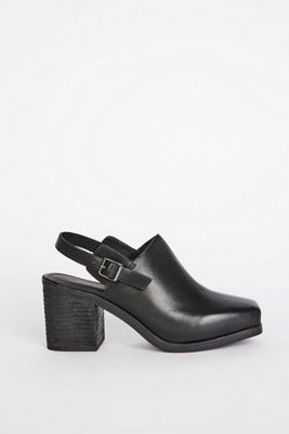 INTENTIONALLY BLANK HONCHO HEELS 