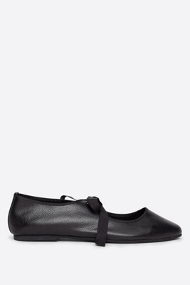 INTENTIONALLY BLANK VALLEY FLATS 
