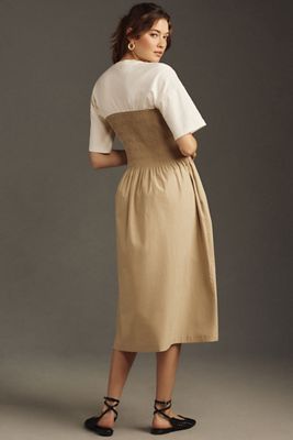 Short-Sleeve Square-Neck Velvet Midi Dress