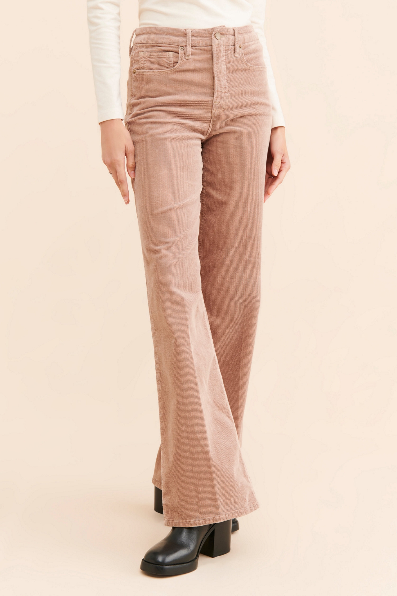 Good American Skate Corduroy Pants