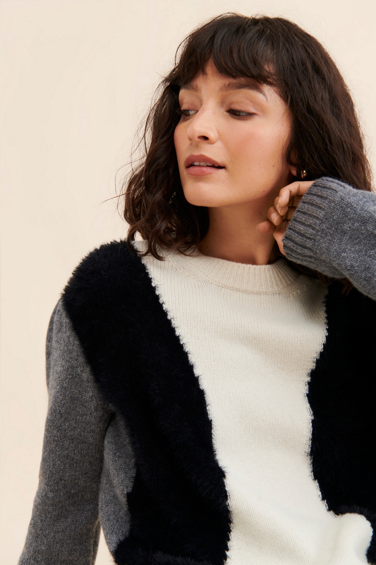 Floor Colorblock Motif Sweater